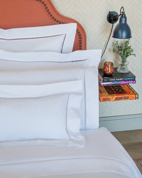 Cama 200 / Rouge Cama 200 / Rouge