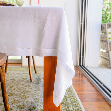 Nappe en lin/coton avec point ouvert blanche