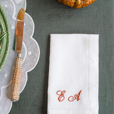 Serviette personnalisée en lin avec point ouvert