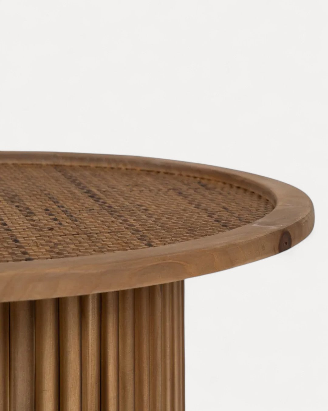 Mesa de apoio Pisa em madeira e vime natural,  40 × 40 × 44,5 cm (Pequena)