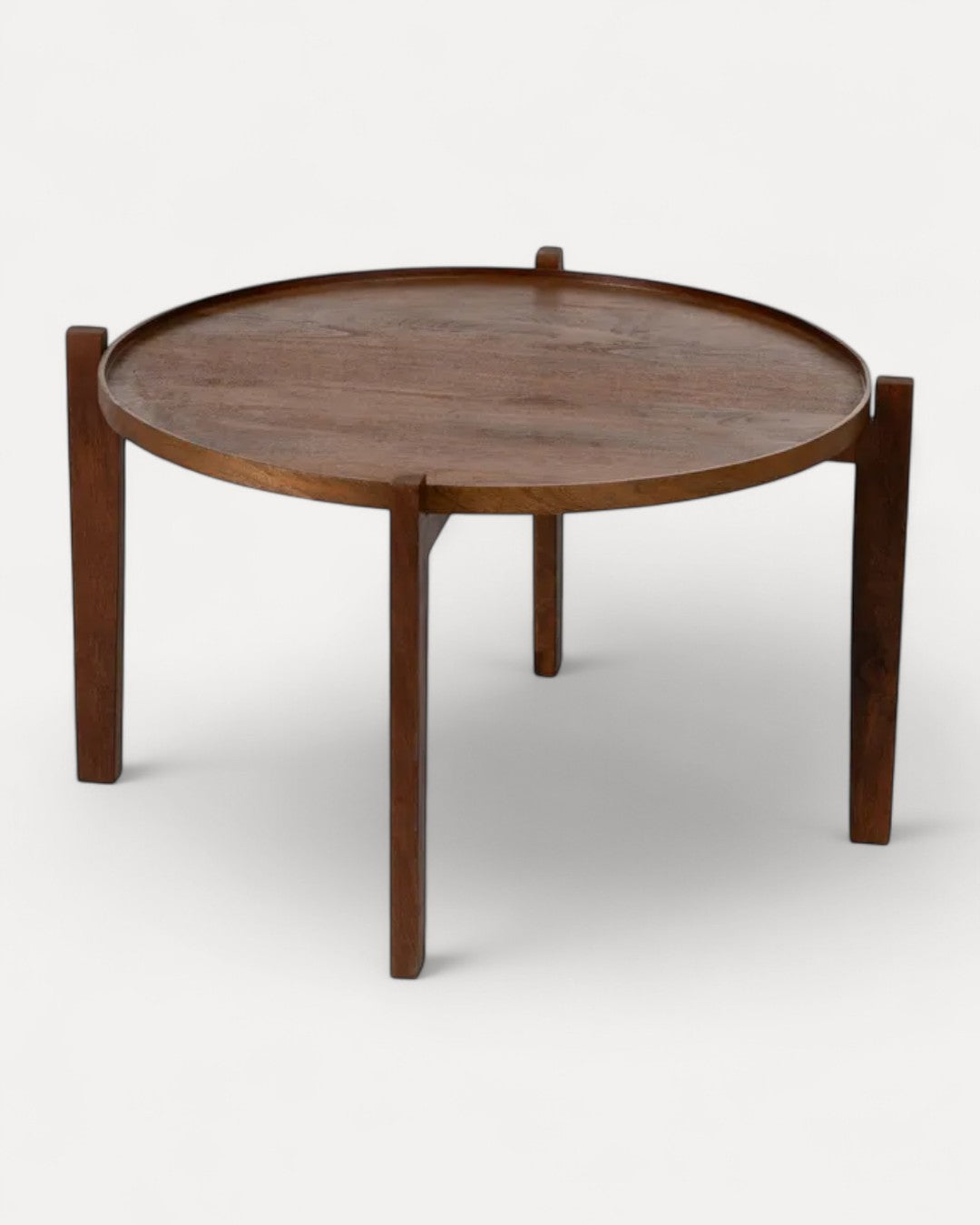 Mesa de centro Ravena em madeira de manga, 81 × 81 × 46 cm