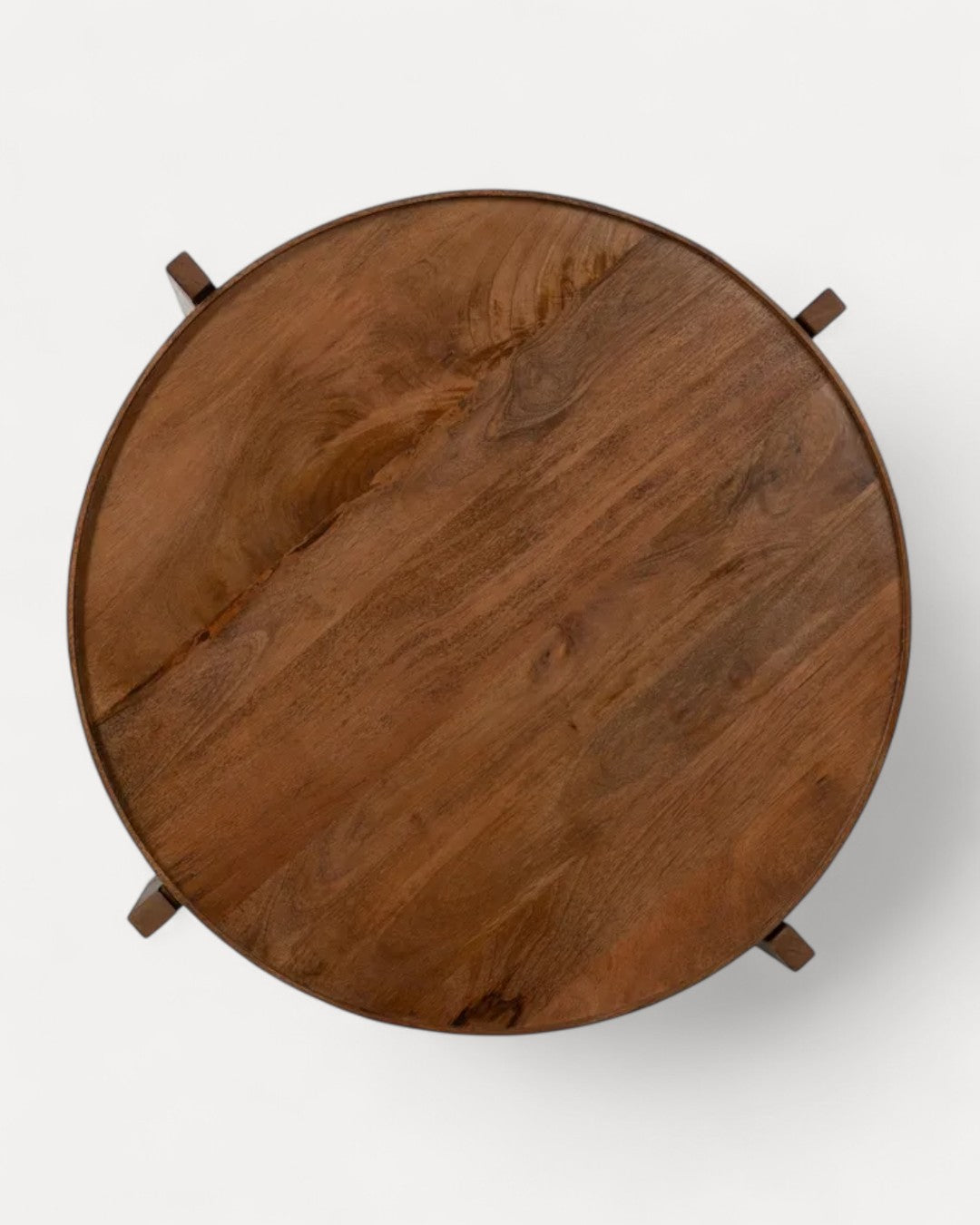 Mesa de centro Ravena em madeira de manga, 81 × 81 × 46 cm