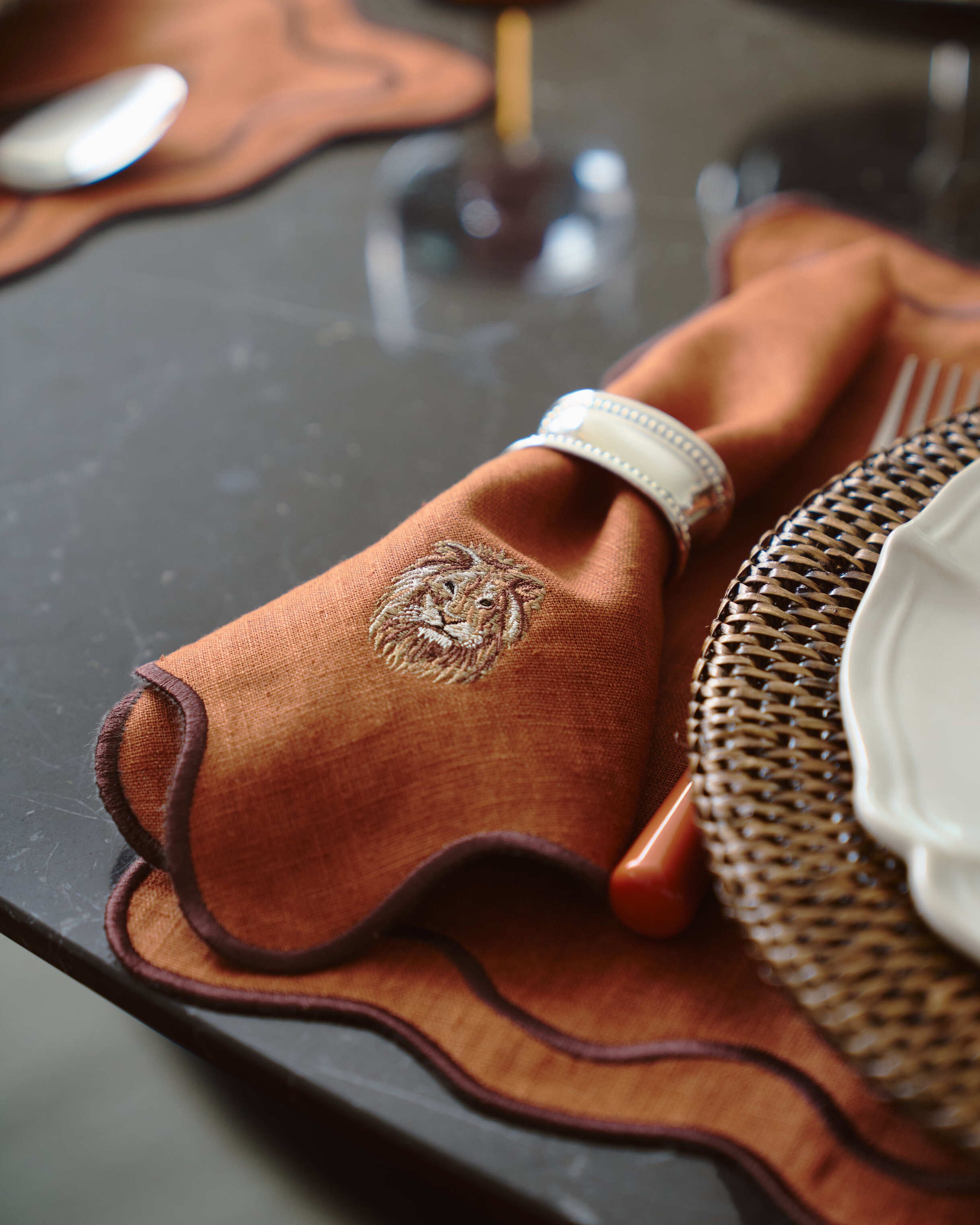 Guardanapo Terracota Selva, Leão