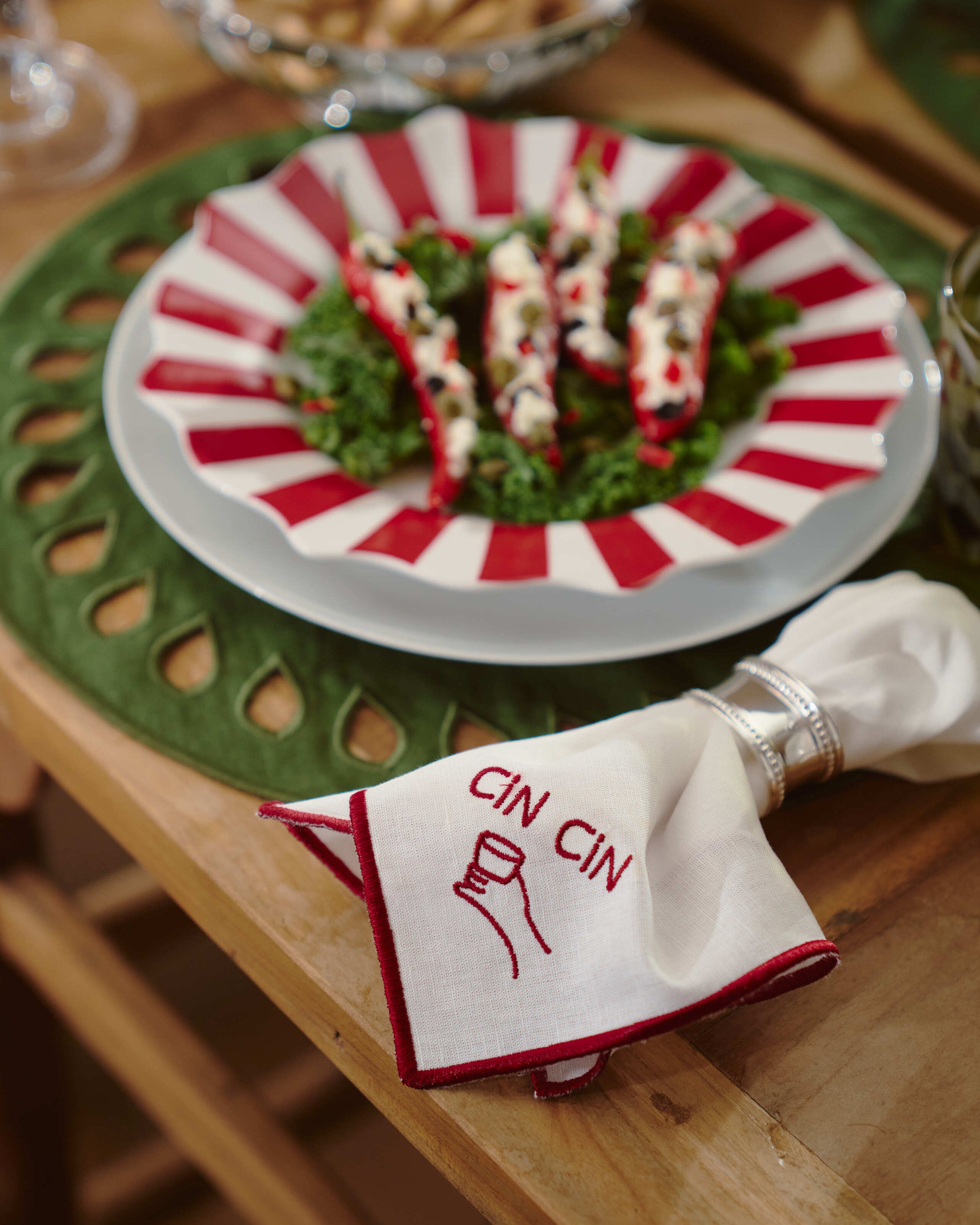 Guardanapo Toast, Cin Cin