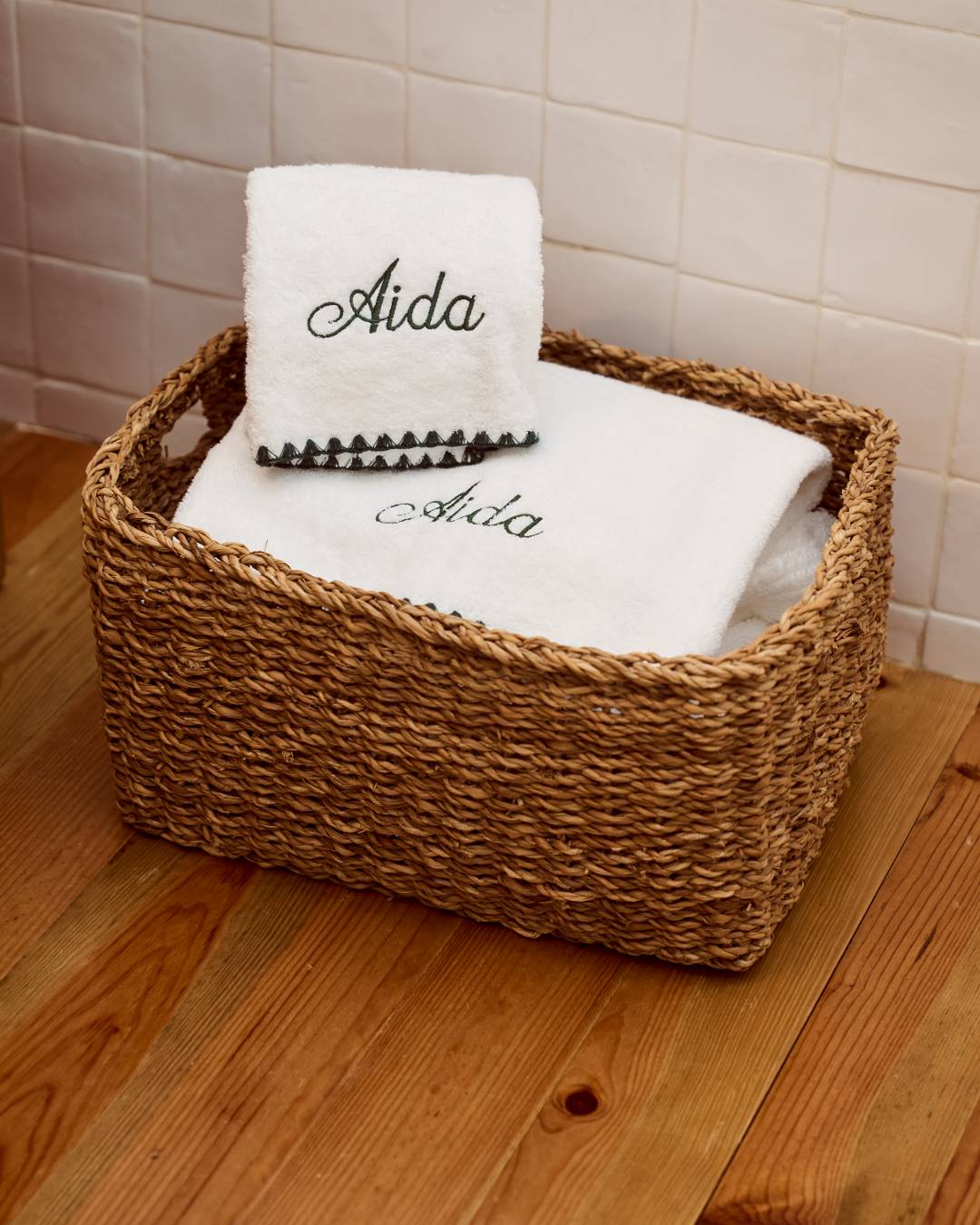 Personalized White and Green Shell Bath Towel 