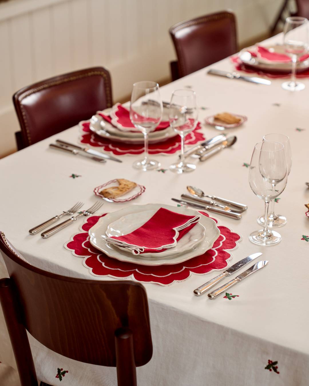 Íris Placemat, Red with White