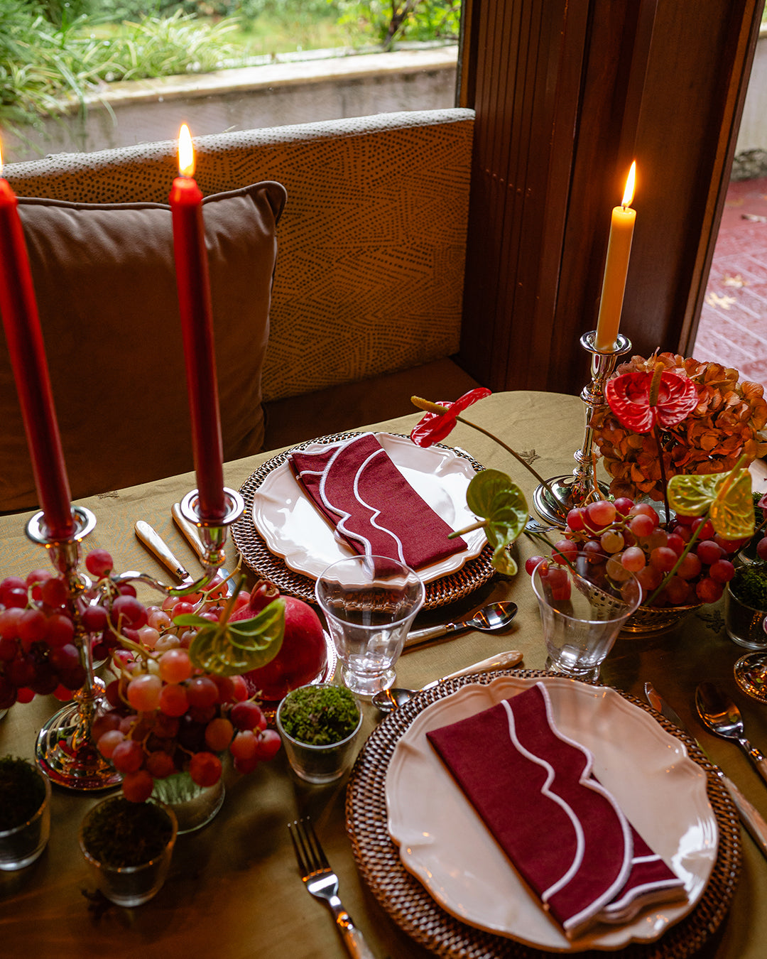 Guardanapo Clou, Bordeaux com Branco