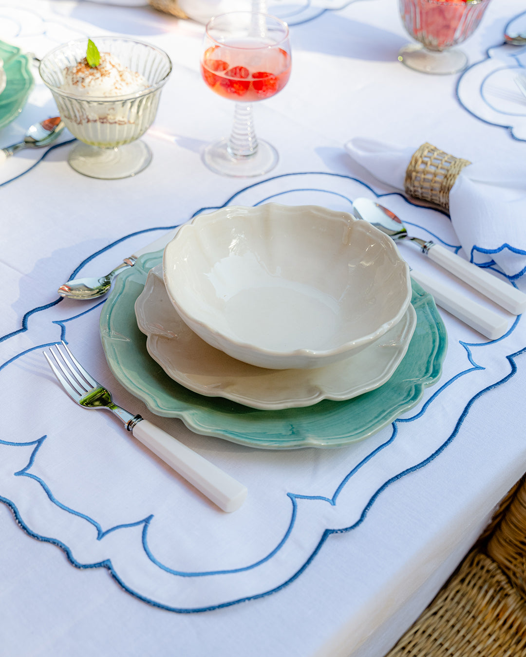 Individuel Paris, blanc avec bleu
