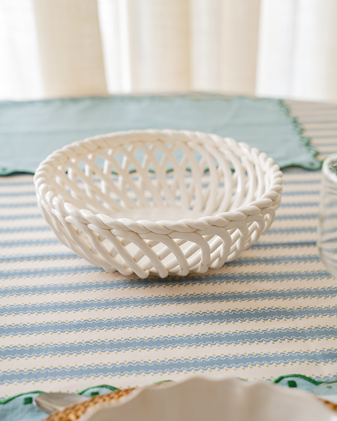 Cesto Imperial em Porcelana Branco, Ø: 24,5 cm A: 8,5 cm