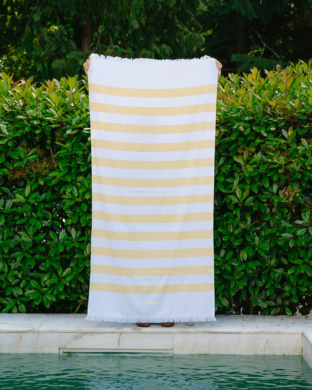 Toalha de Praia Riscas Amarelo Personalizada