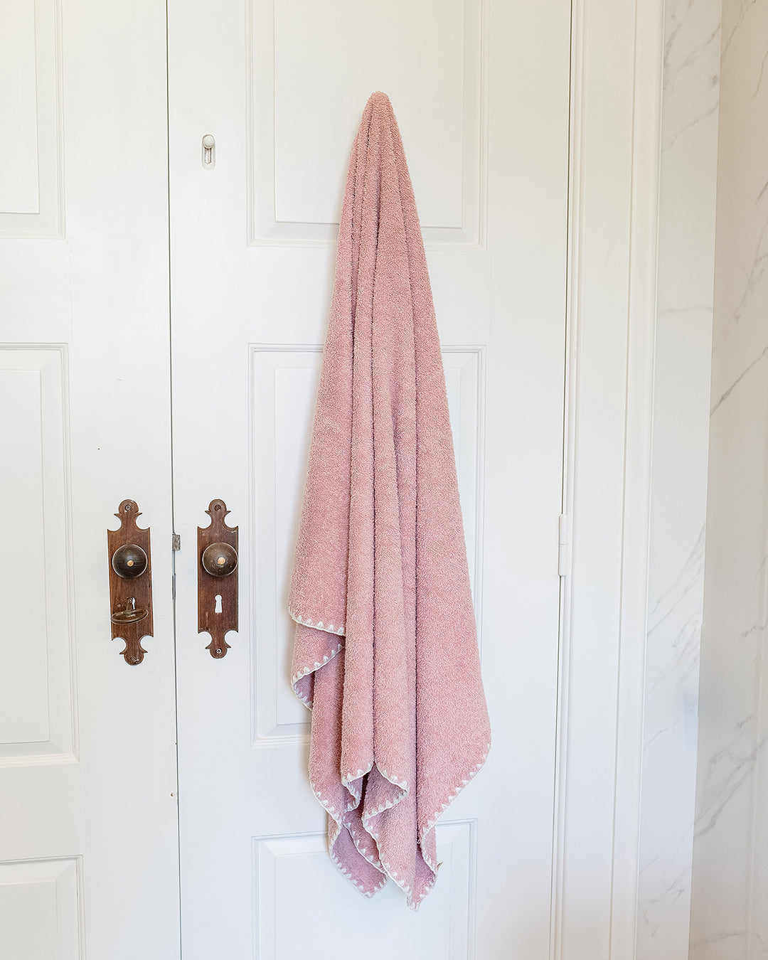 Concha Bath Towel, Pink