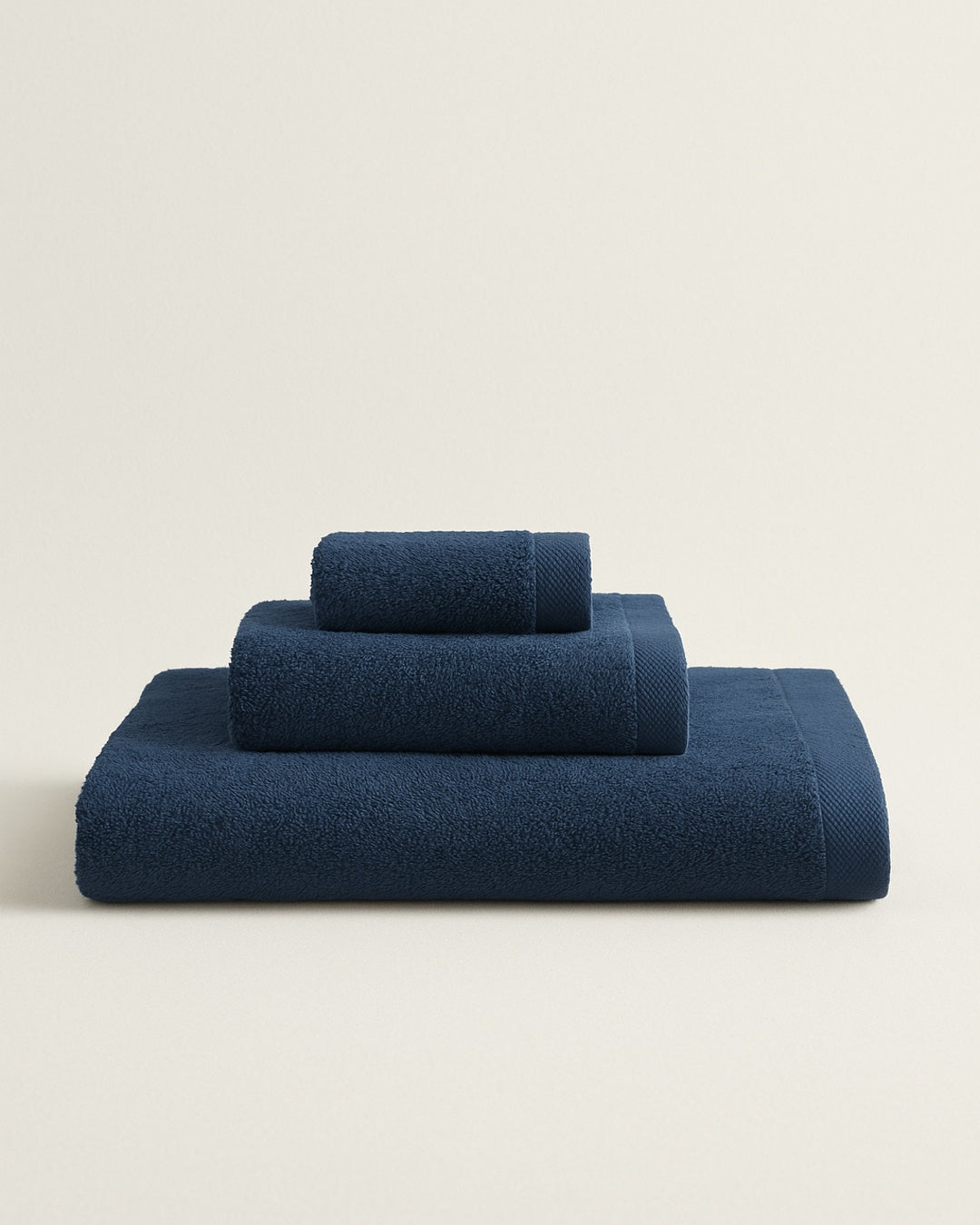 Asciugamano da bagno in cotone blu scuro