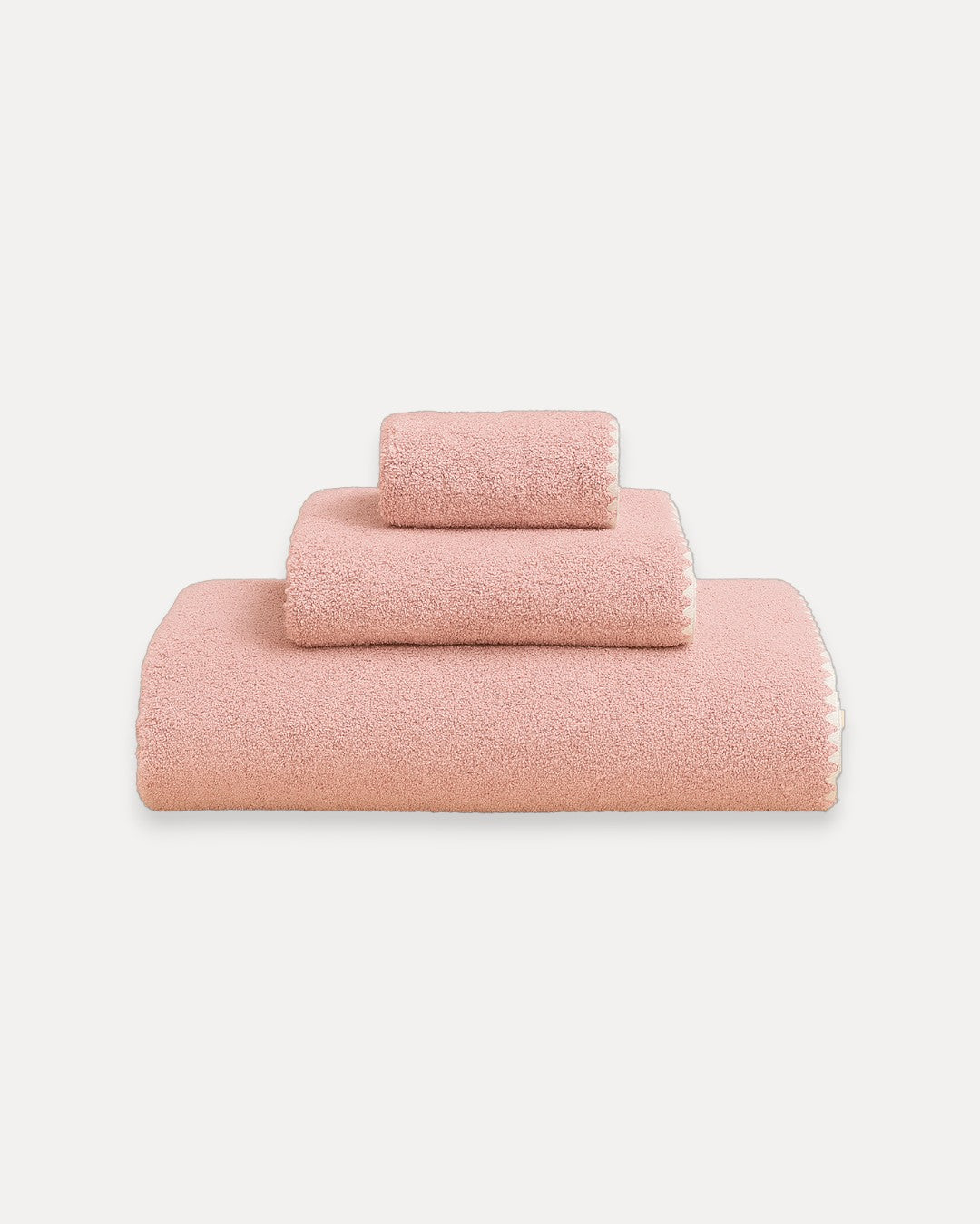 Serviette de bain en coton coquillage rose avec cru personnalisée