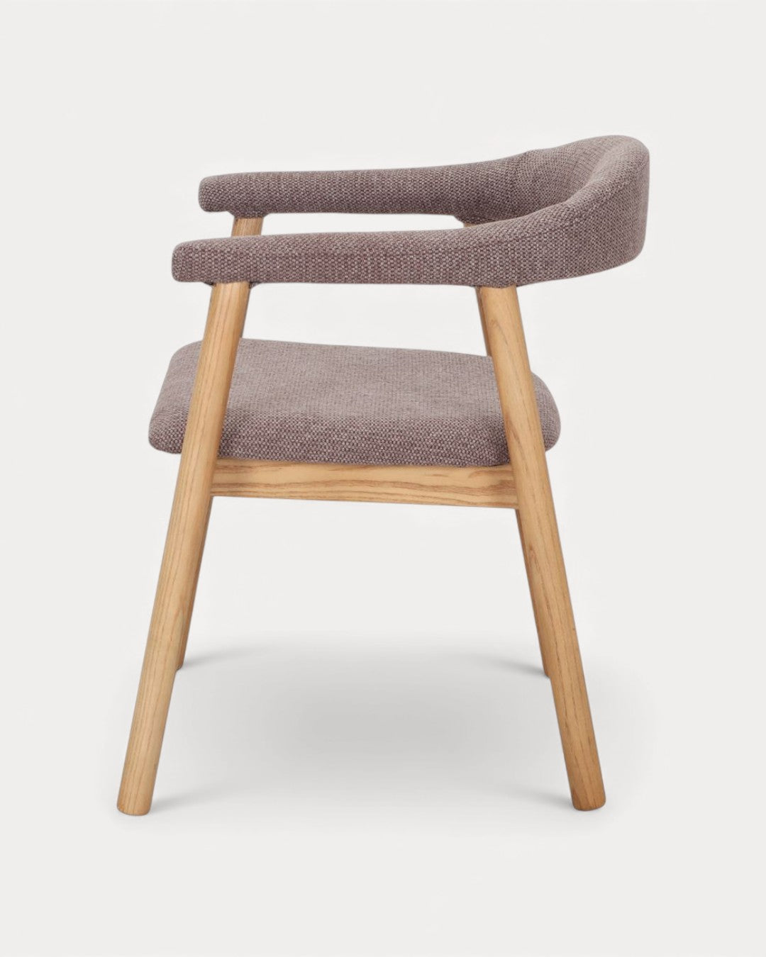 Cadeira Curve em madeira de olmo e tecido castanho, 56x57x75 cm